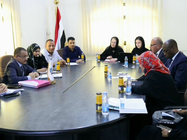Al-Sadee discusses with the UNHCR delegation priorities of IDPs in Yemen