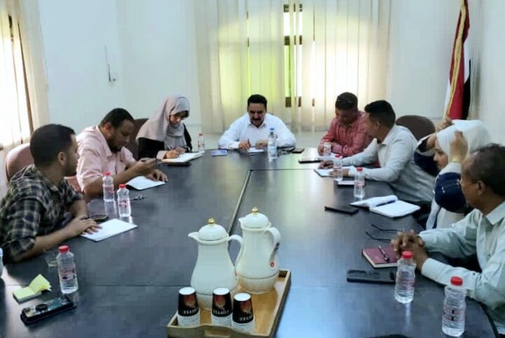 الوحدة التنفيذية تناقش الخطة السنوية مع بداية العام الجديد