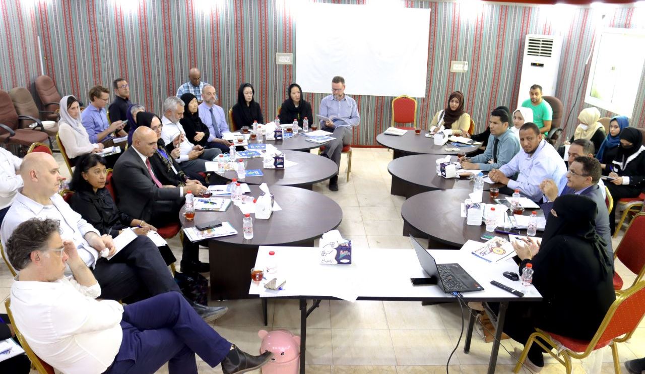 رئيس الوحدة التنفيذية يناقش مع فريق الطوارئ وكالات الأمم المتحدة أوضاع وأولويات النزوح والحلول المستدامة